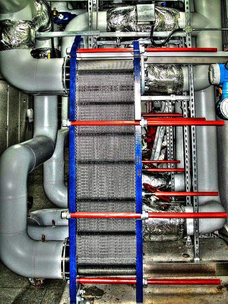 Heat-X-perp_tonemapped-768x1024